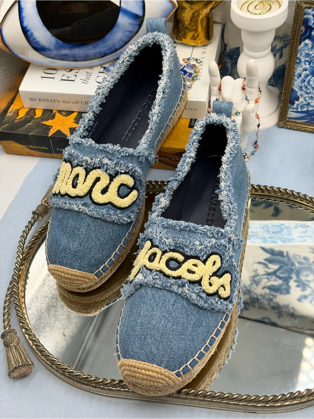 🆕 MARC JACOBS 🧿 NWOB The Marc Frayed Embroidered Logo Espadrille, Denim - Sz 7